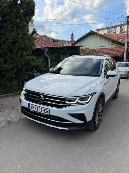 Volkswagen Tiguan 2.0D/4x4/200k/IQ/