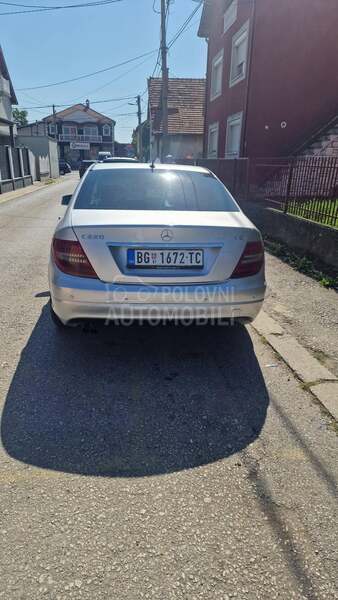 Mercedes Benz C 200 