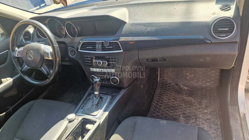 Mercedes Benz C 200 