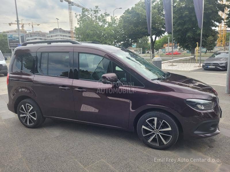 Mercedes Benz T Klasa 180d FLK S AUTOM