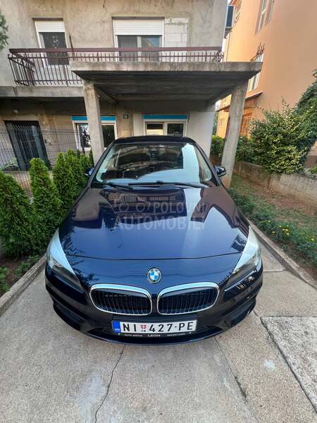 BMW 218 