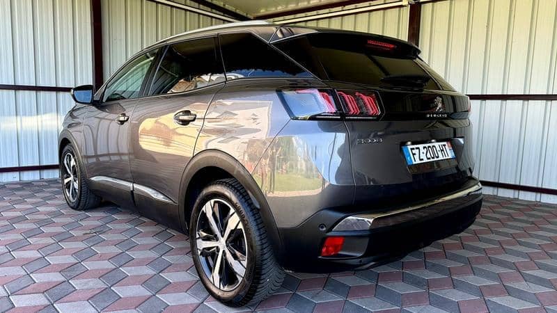 Peugeot 3008 ALLURE/AT8