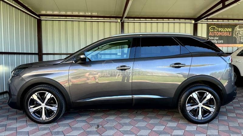 Peugeot 3008 ALLURE/AT8