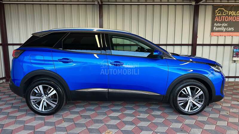 Peugeot 3008 1.5 HDI/ALLURE
