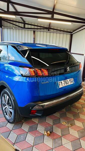 Peugeot 3008 1.5 HDI/ALLURE