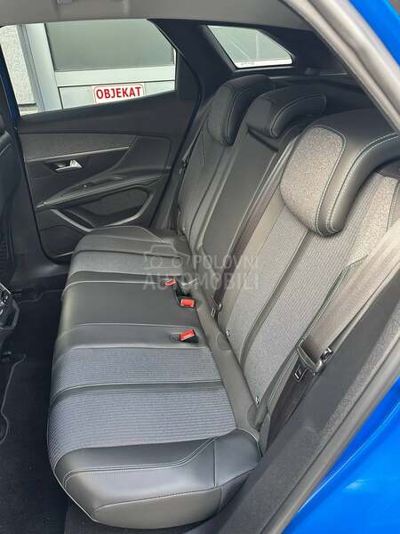 Peugeot 3008 1.5 HDI/ALLURE