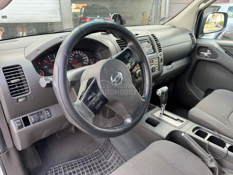 Nissan Navara 