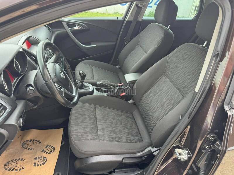Opel Astra J 1.7 Cdti