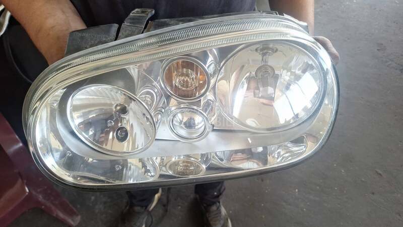 Golf 4 Farovi