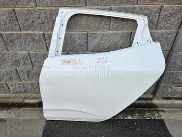 Vrata clio 5 za Renault Clio od 2020. do 2025. god.