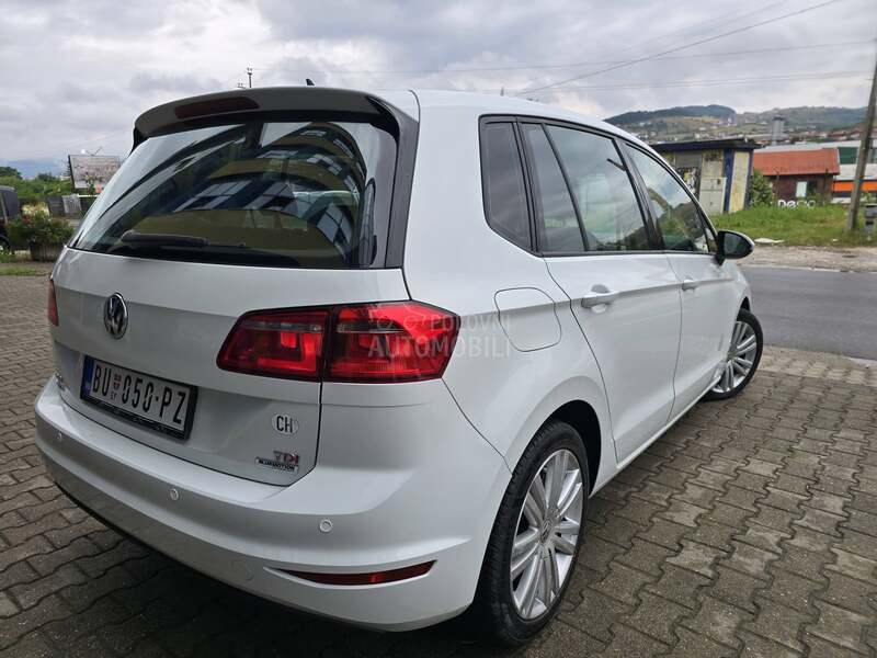Volkswagen Golf Sportsvan S A L O M