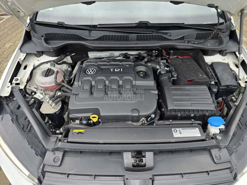 Volkswagen Golf Sportsvan S A L O M