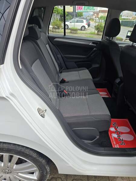 Volkswagen Golf Sportsvan S A L O M