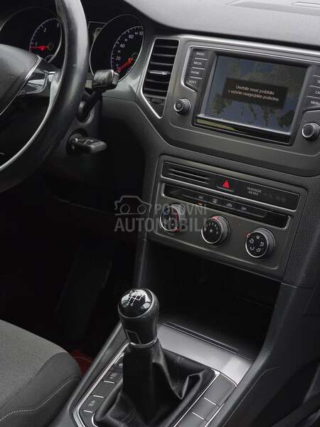 Volkswagen Golf Sportsvan S A L O M