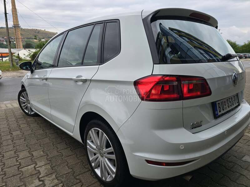 Volkswagen Golf Sportsvan S A L O M