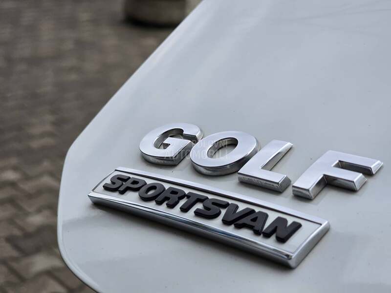 Volkswagen Golf Sportsvan S A L O M