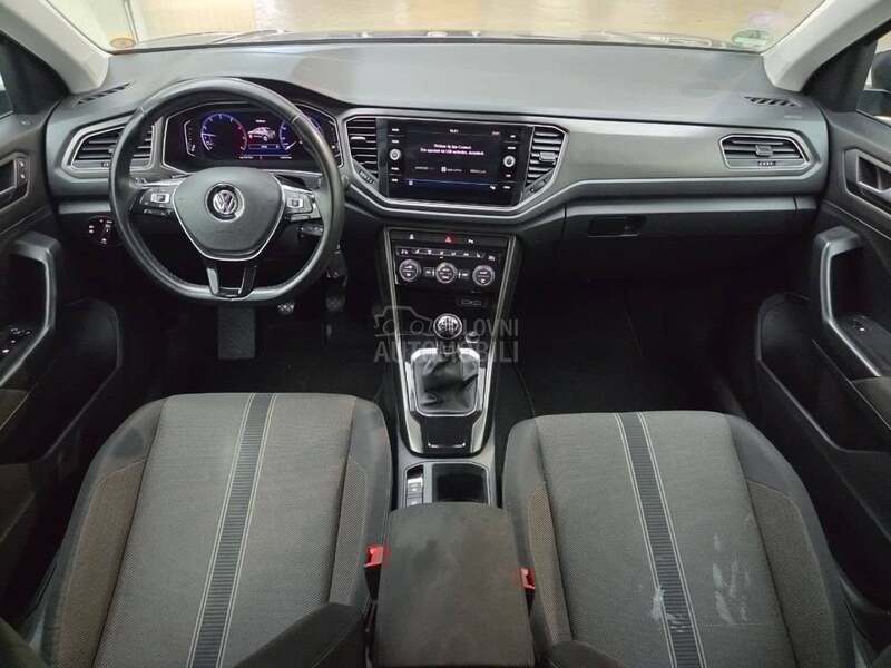Volkswagen T-Roc 1.0TSI/style/T O P