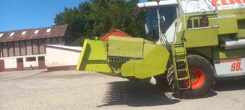 Claas Dominator 98S