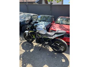 Kawasaki z650