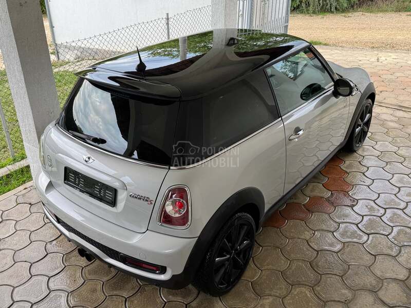 MINI Cooper S R56