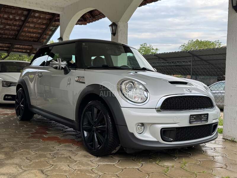 MINI Cooper S R56