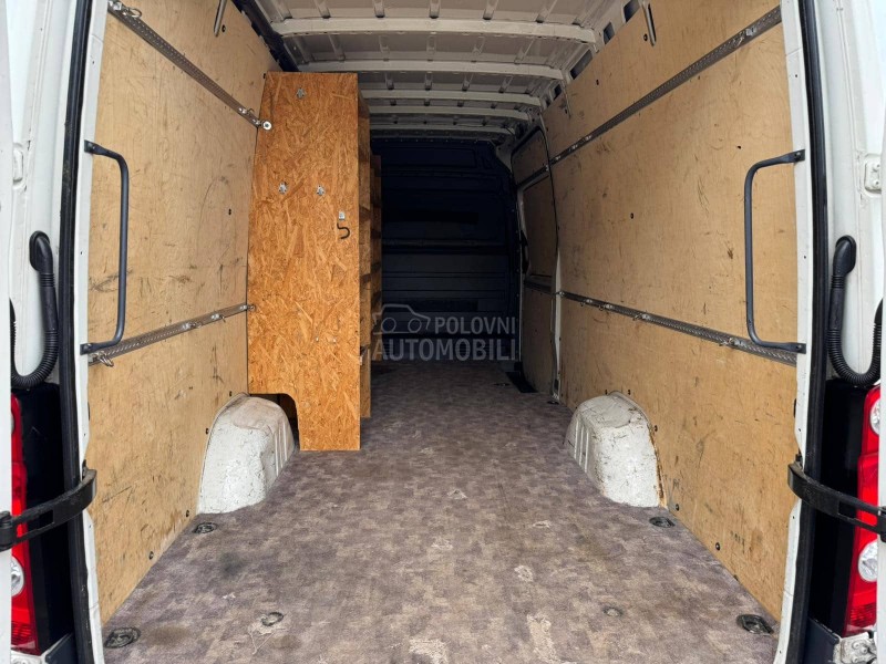 Volkswagen Crafter 2.0 tdi maxi