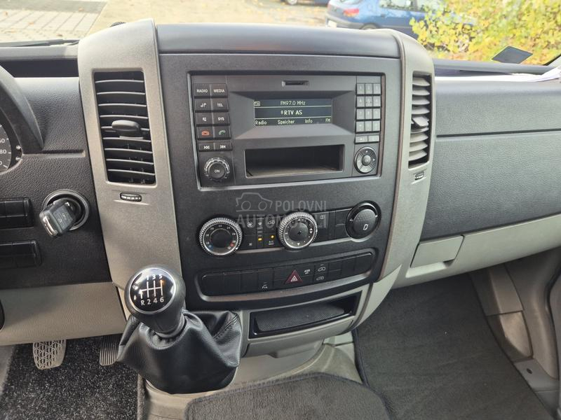 Volkswagen Crafter 2.0 tdi maxi