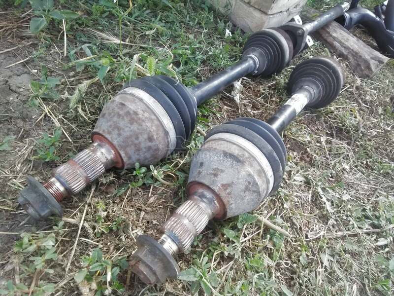 Poluosovina 1.7 CDTI
