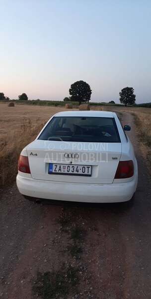 Audi A4 1.6