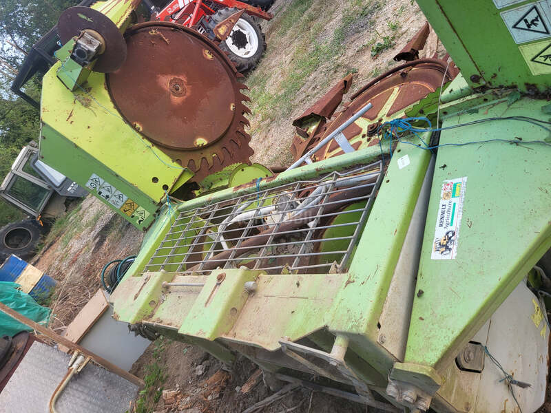Claas 800