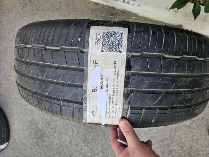 Hankook 235/55 R19 Letnja