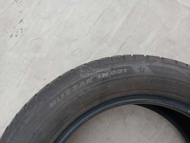 Bridgestone 205/60 R17 Zimska