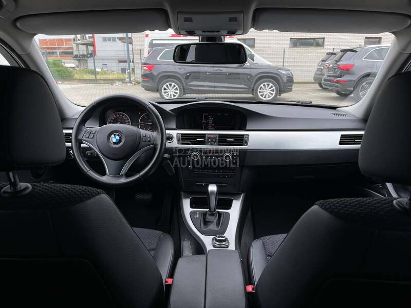 BMW 320 X-DRIVE SPORT CH