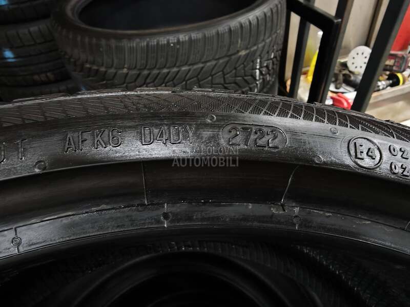 Continental 275/30 R20 Zimska