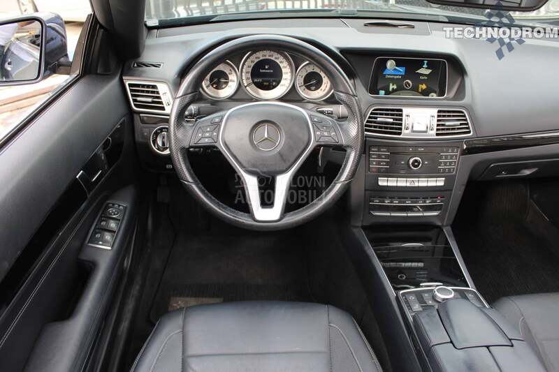 Mercedes Benz E 200 Cabrio