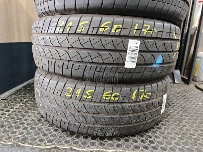 Bridgestone 215/60 R17 Zimska
