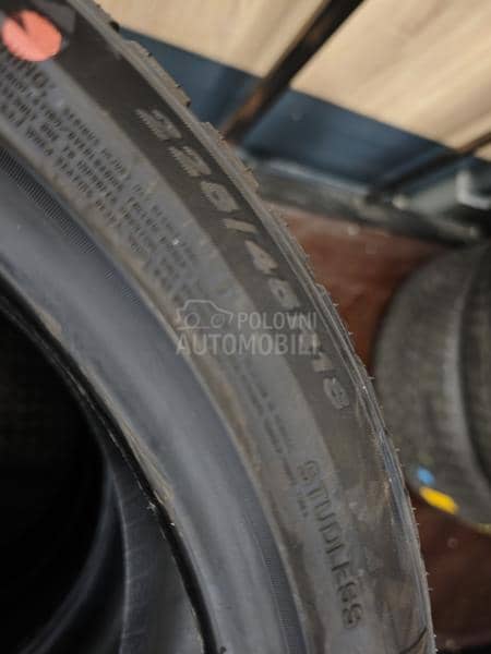 Nexen 225/45 R18 Zimska