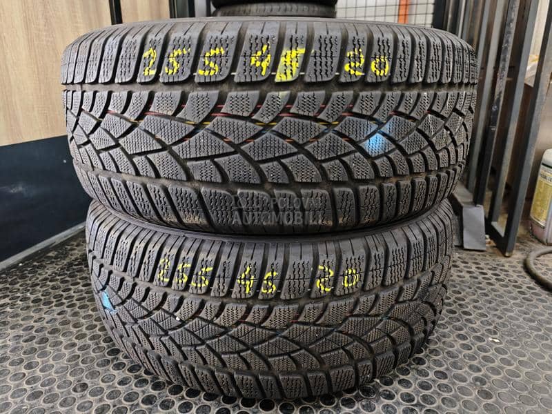 Dunlop 255/45 R20 Zimska