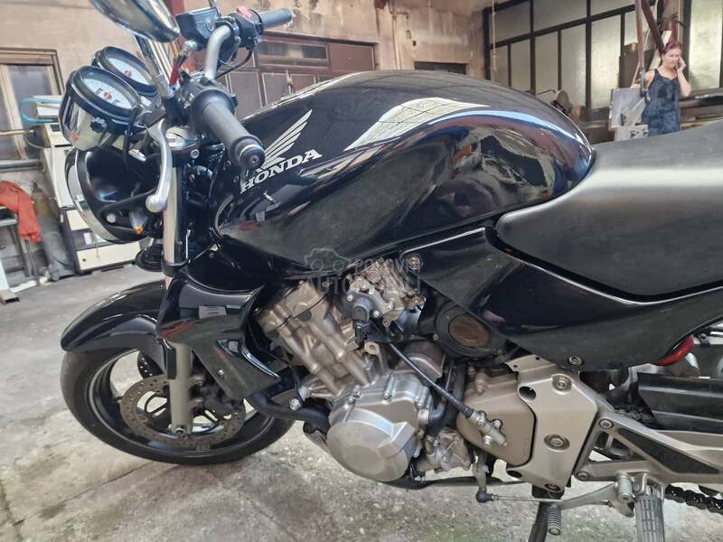 Honda hornet 600
