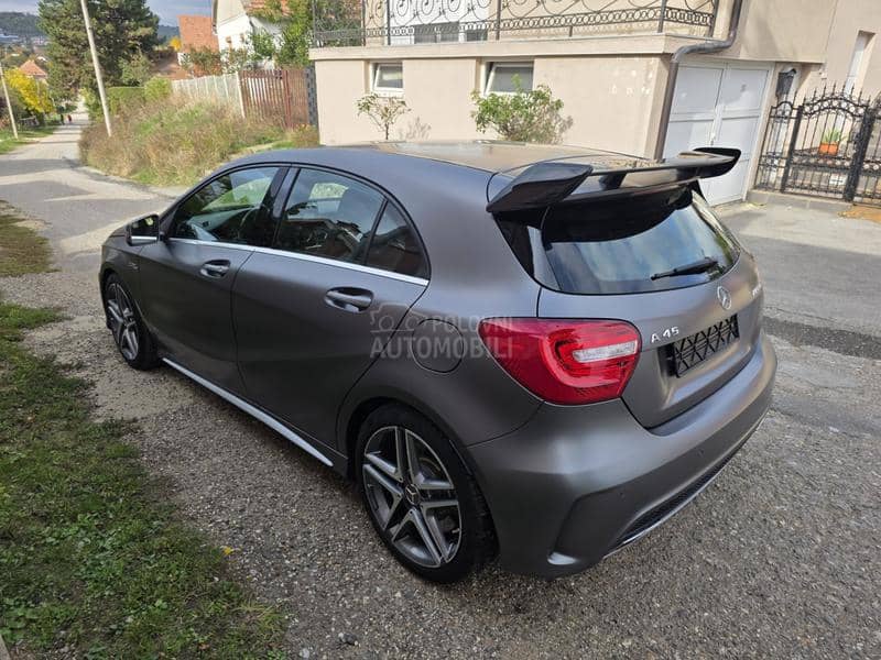 Mercedes Benz A 45 AMG 