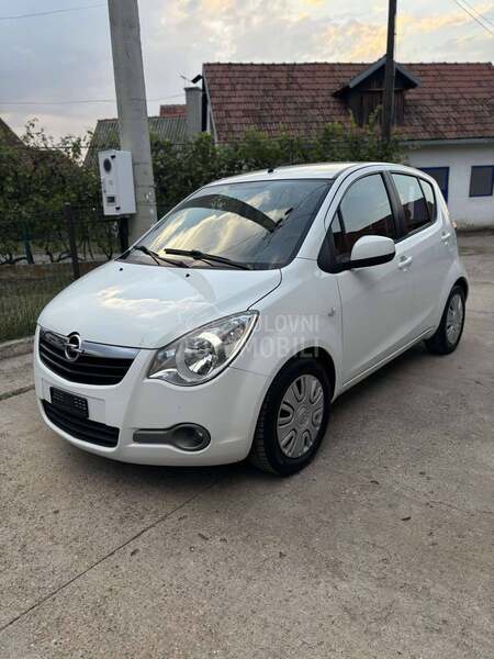 Opel Agila 