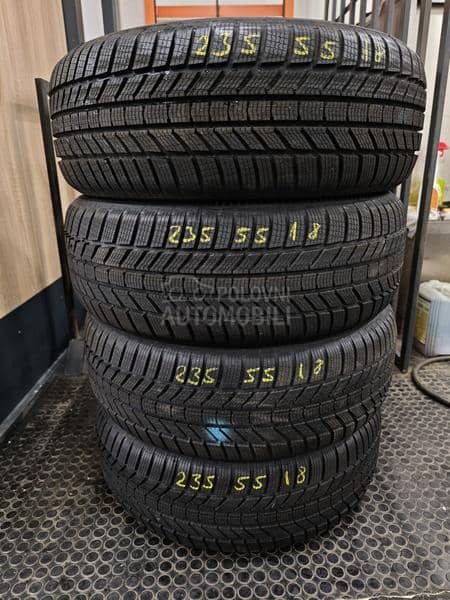 Continental 235/55 R18 Zimska
