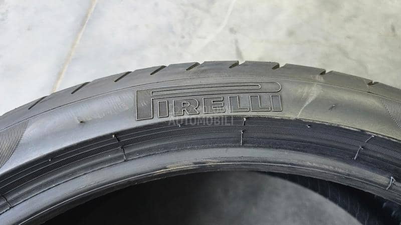 Pirelli 235/35 R20 Letnja