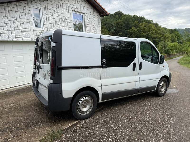 Renault Trafic 
