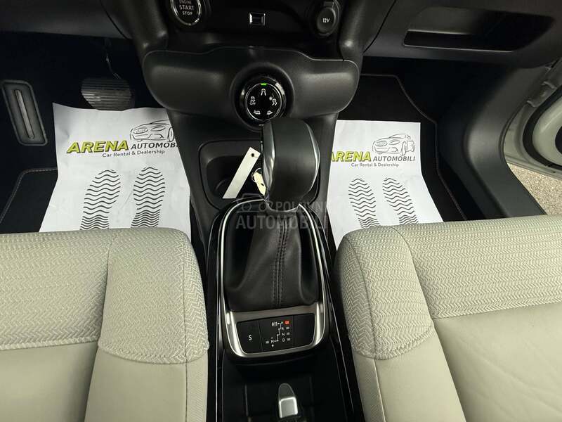 Citroen C4 Cactus 1.2 SHINE/AUT