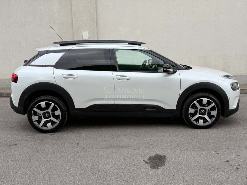 Citroen C4 Cactus 1.2 SHINE/AUT