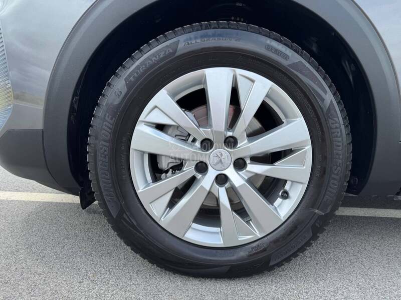 Peugeot 3008 1.5 HDI RESTYLING