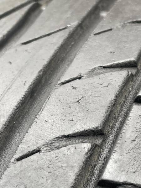 Bridgestone 205/60 R16 Letnja