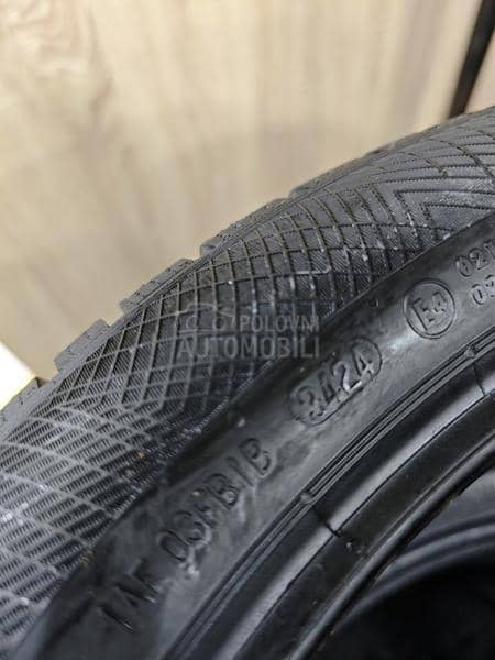 Continental 215/50 R19 Zimska