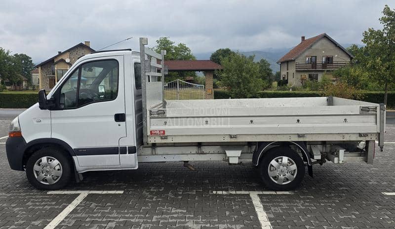 Renault Master 2.5 DCi klima